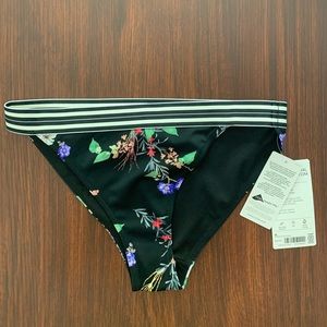 Athleta Gold Coast Floral Banded Bottom- Small